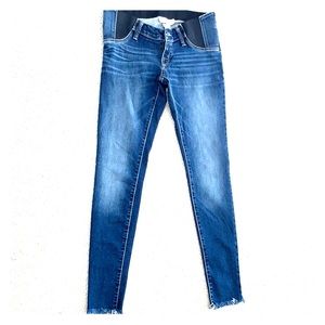 Maternity jeggings with side panels